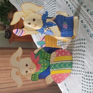 FREE W/$10.00 + Metal Easter Decoration EUC